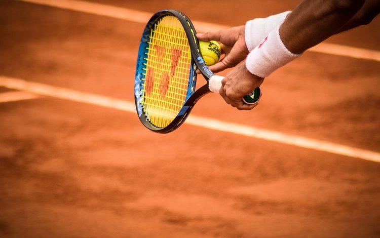 tennis racquet
