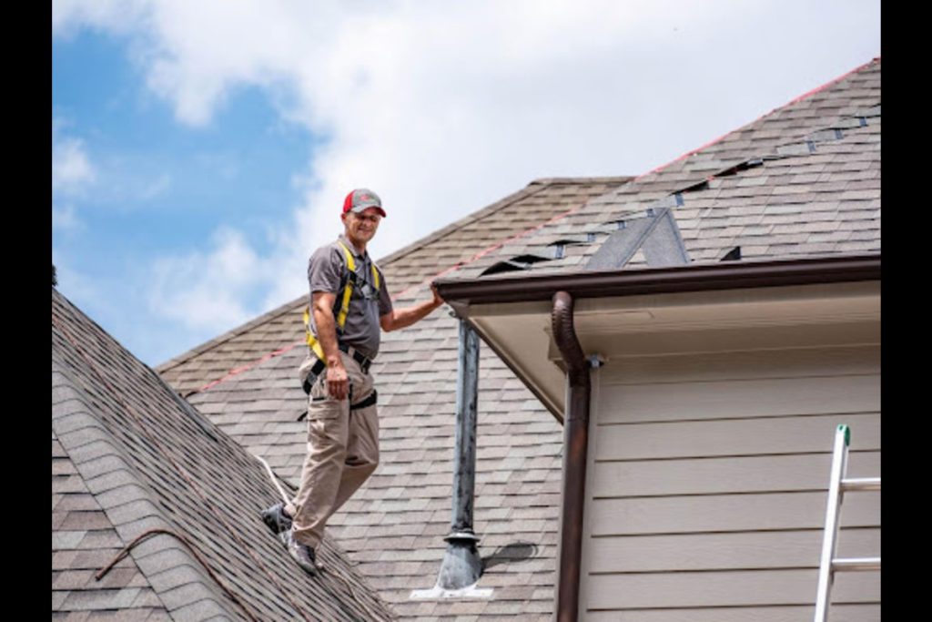 Roofing Companies: Replace Your Roof with an Expert Assistance