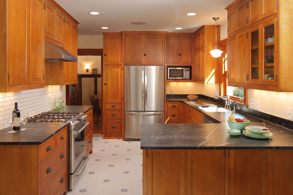Kitchen Cabinets Designs