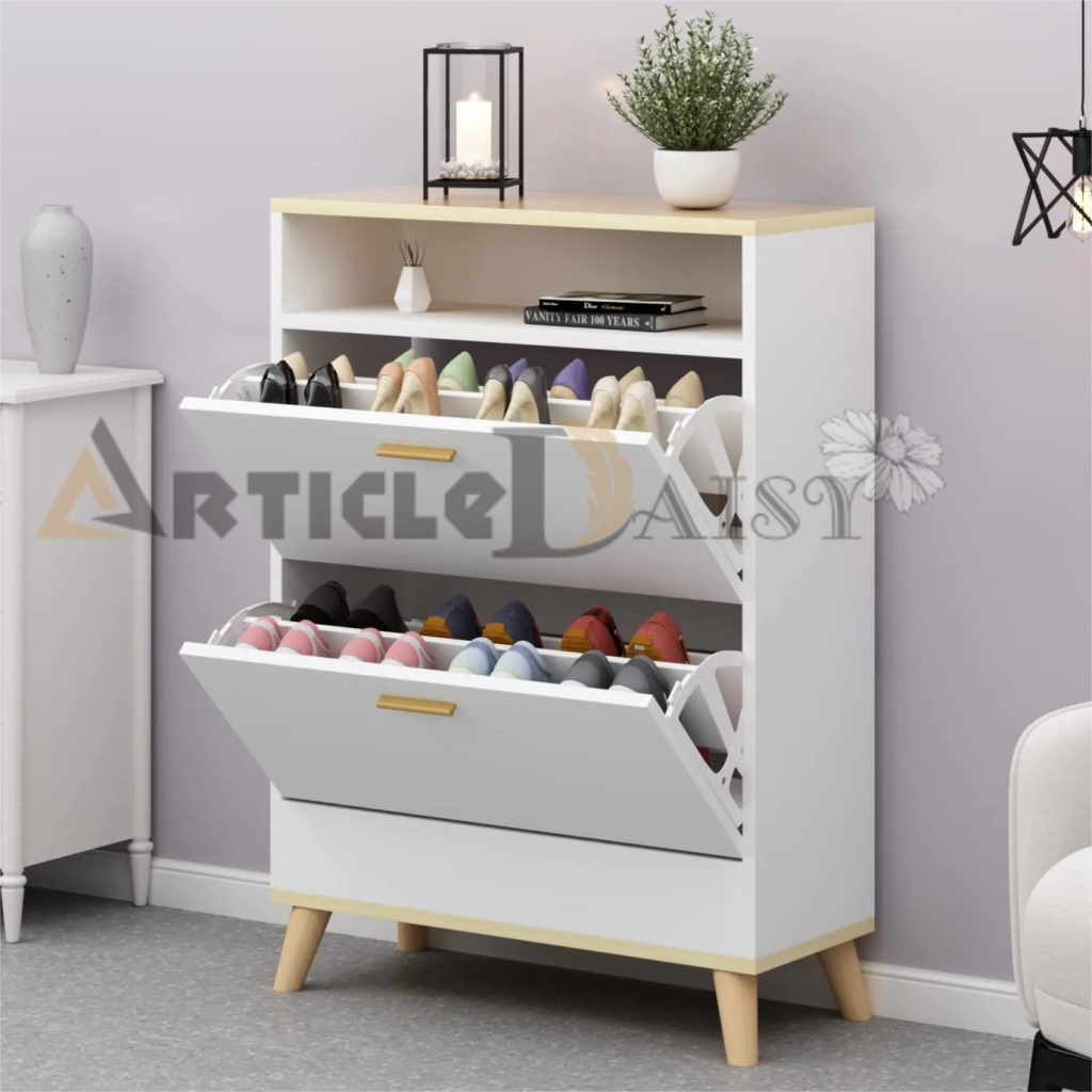 Shoe cabinet